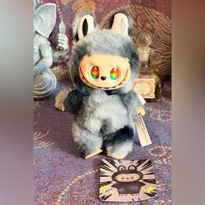 Labubu Big Into Enery